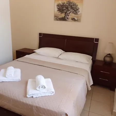 Creta Home In Heraklion Center 1 Room photo