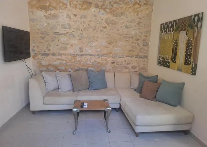 Creta Home In Heraklion Center 1
